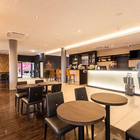 فندق Staycity -