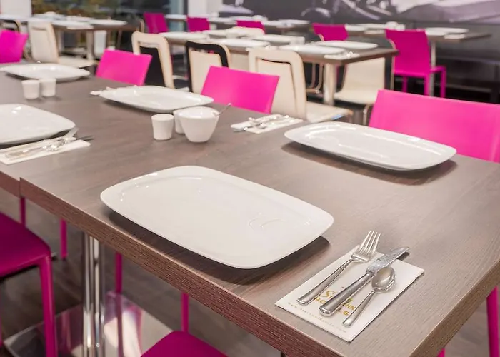 Staycity - 호텔 3*